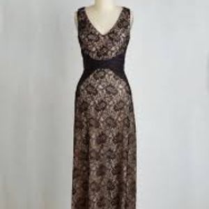 NWT Formal Black LONDON TIMES Crochet Lace dress